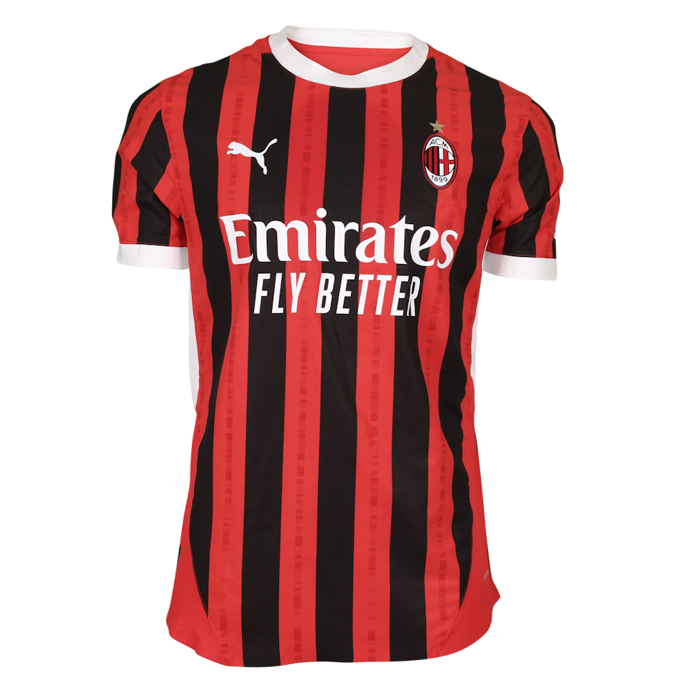 Kyle Walker AC Milan shirt