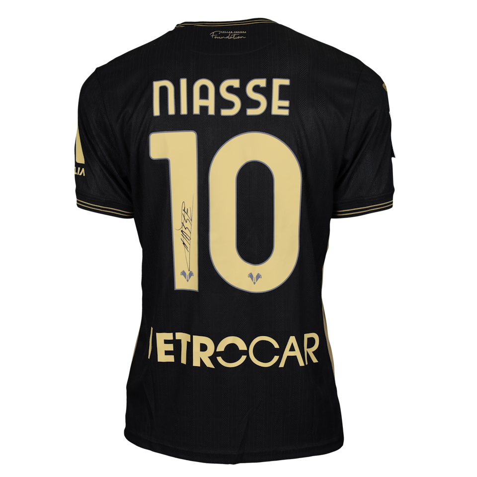 Cheikh Ahmet Tidian Niasse Hellas Verona FC shirt