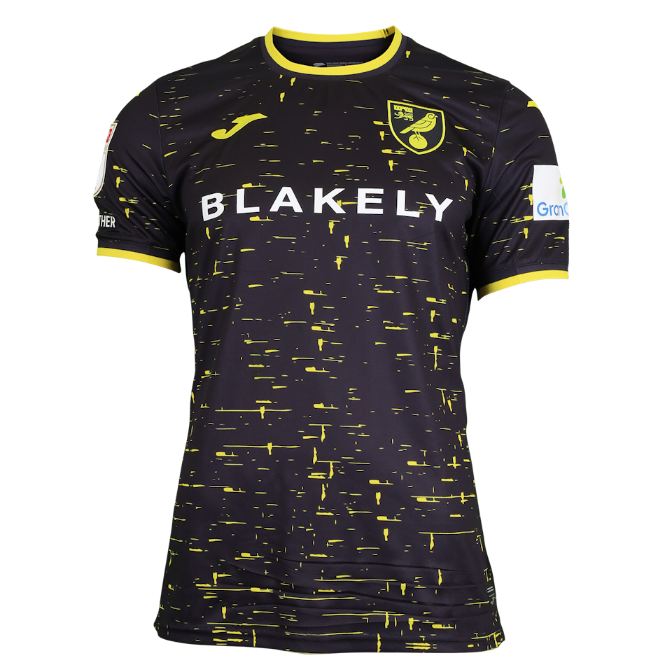 B. Hills Norwich City shirt