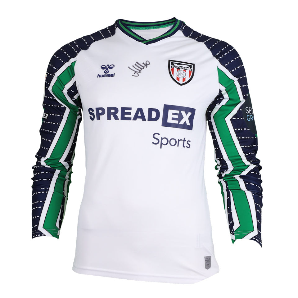Milan Aleksić Sunderland jersey