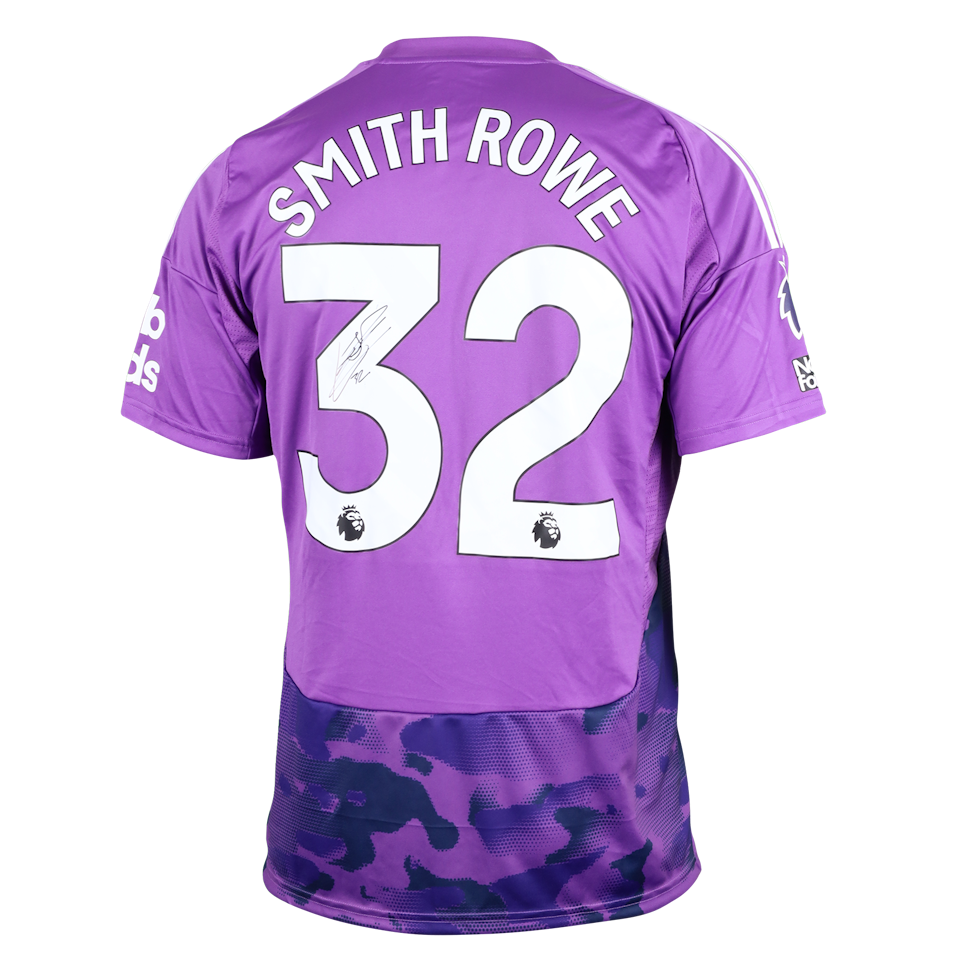 Emile Smith Rowe Fulham shirt