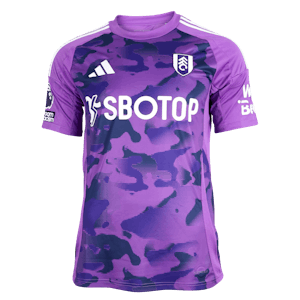 Adama Traoré Fulham shirt