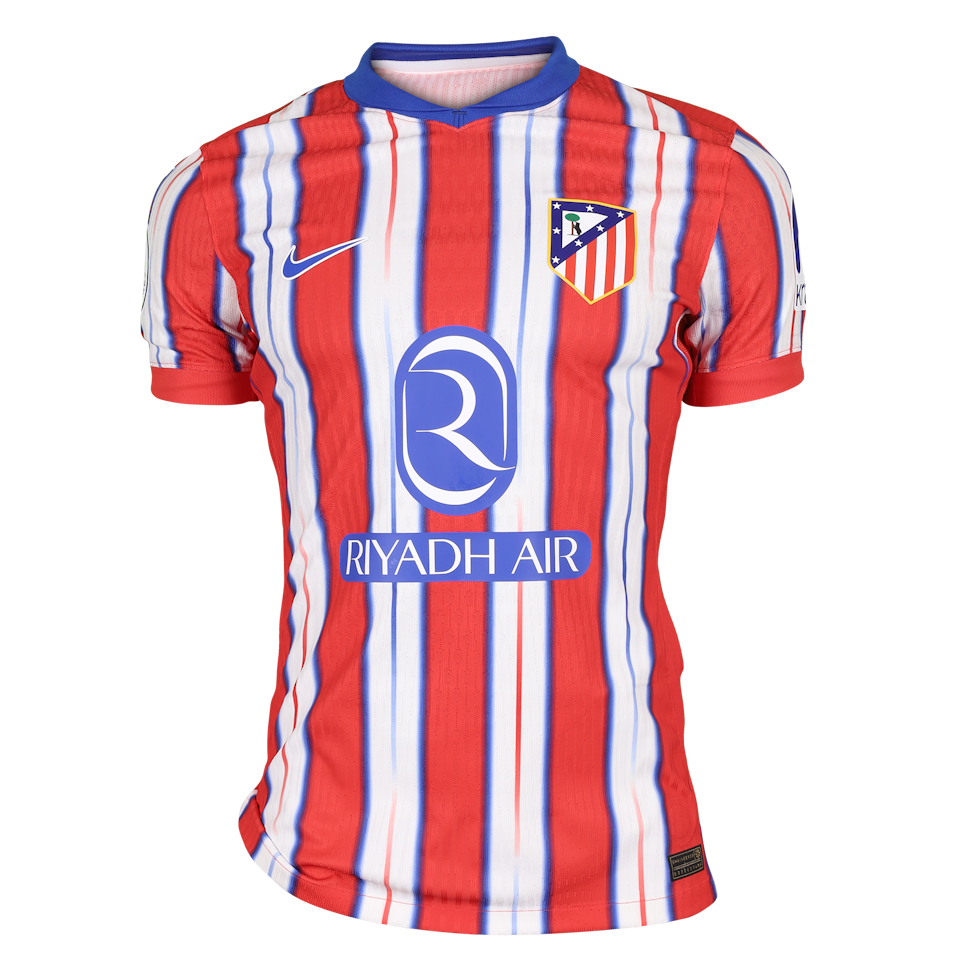 César Azpilicueta  Atlético de Madrid shirt