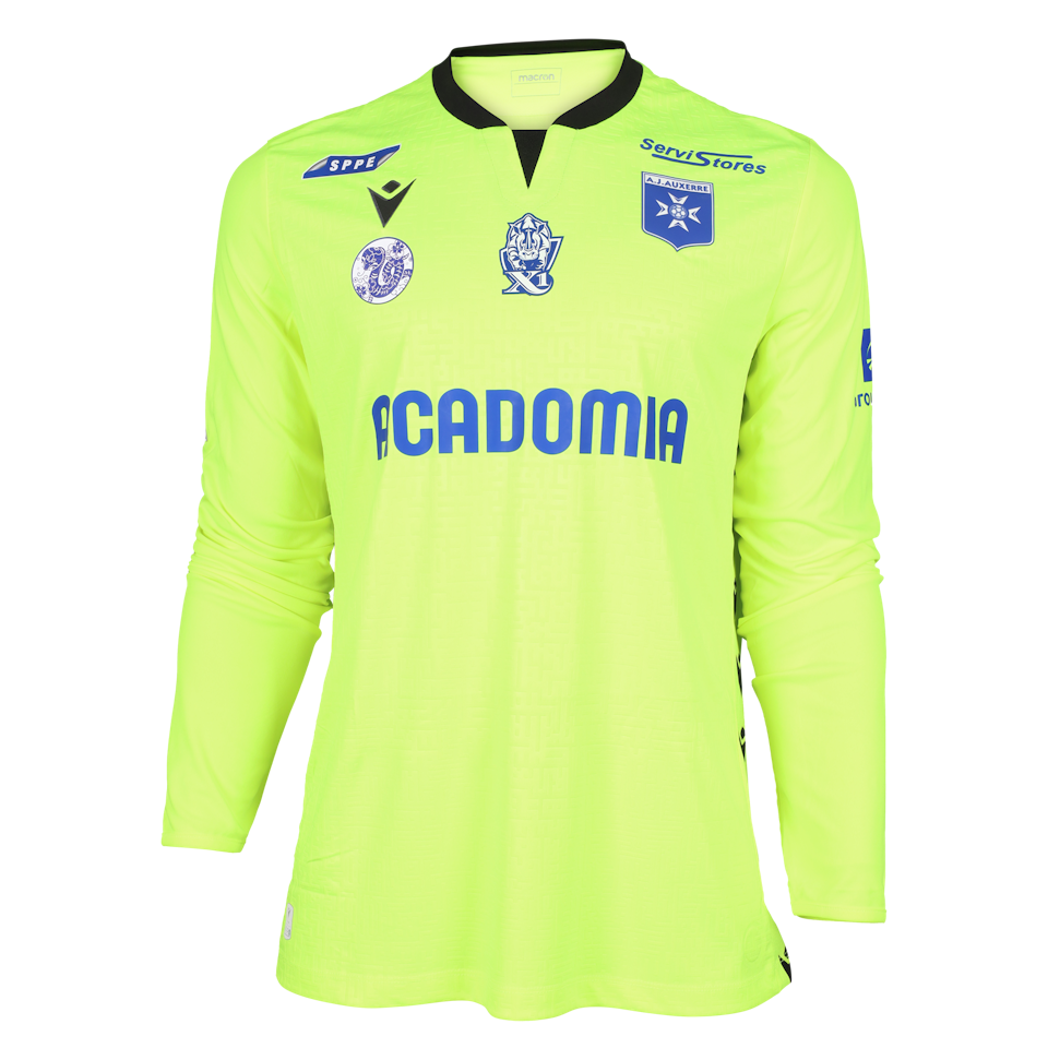 Donovan Léon AJ Auxerre forması