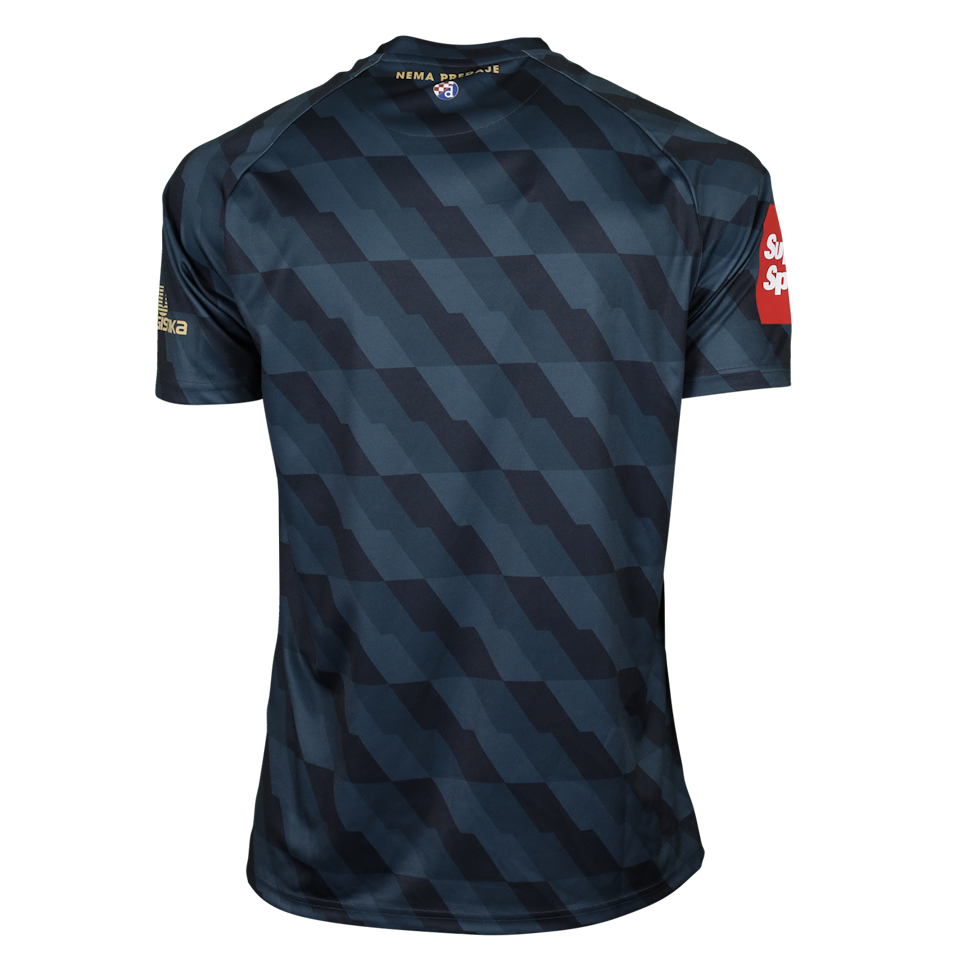 Dinamo Zagreb - Squad Signed Shirt