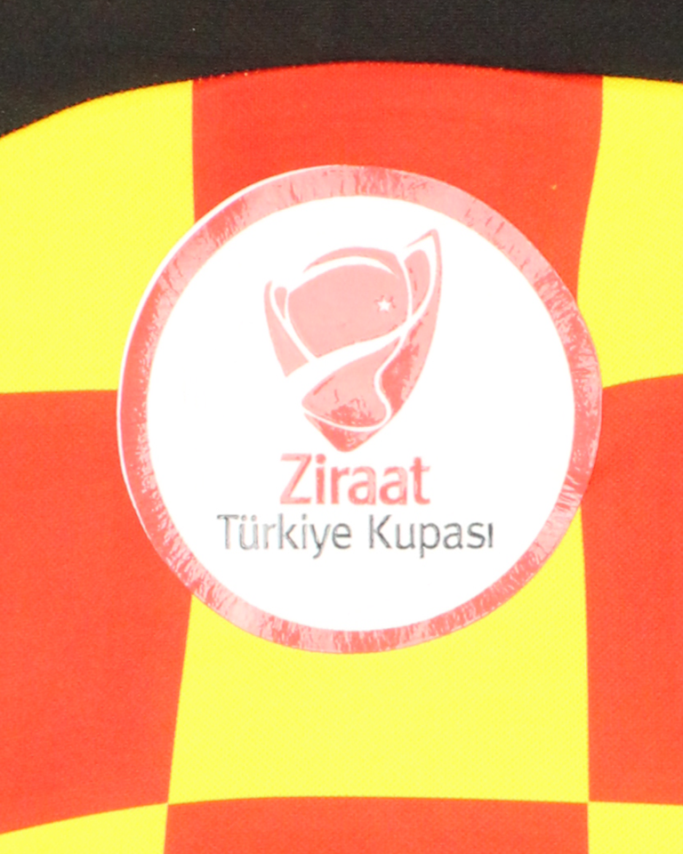 Victor Hugo Göztepe forması