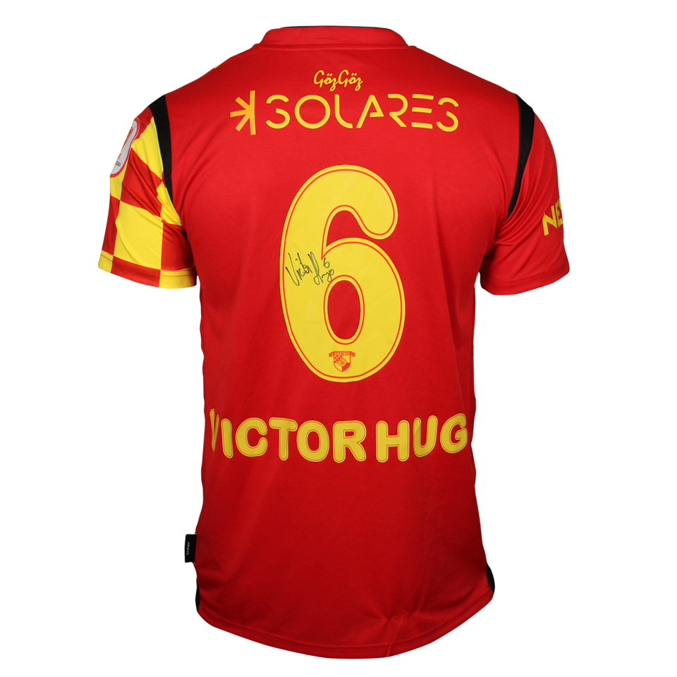 Victor Hugo Göztepe forması