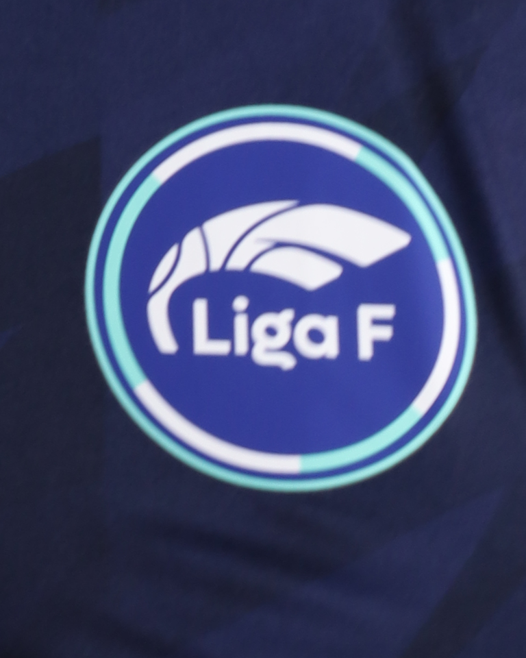 Eva Alonso Levante Femenino shirt