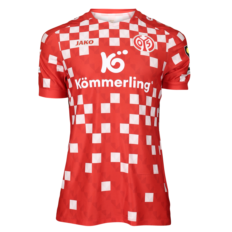 Dominik Kohr  Mainz 05 のシャツ