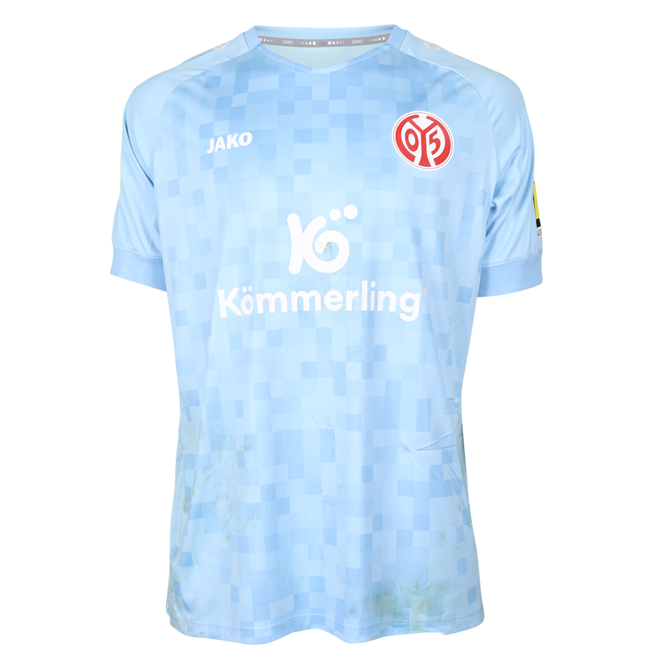 Robin Zentner  Mainz 05 jersey
