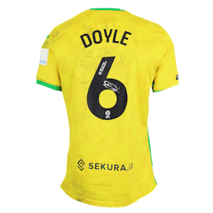 Camisa de Callum Doyle Norwich City