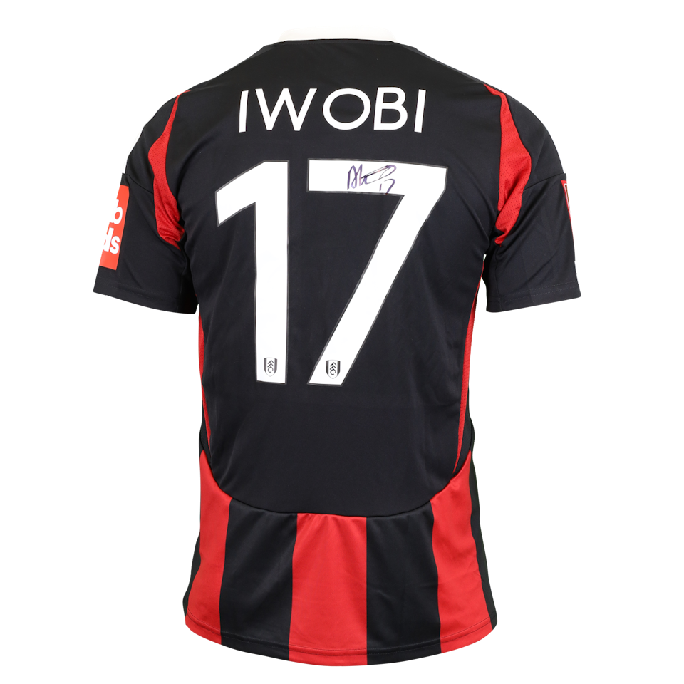 Alex Iwobi Fulham forması