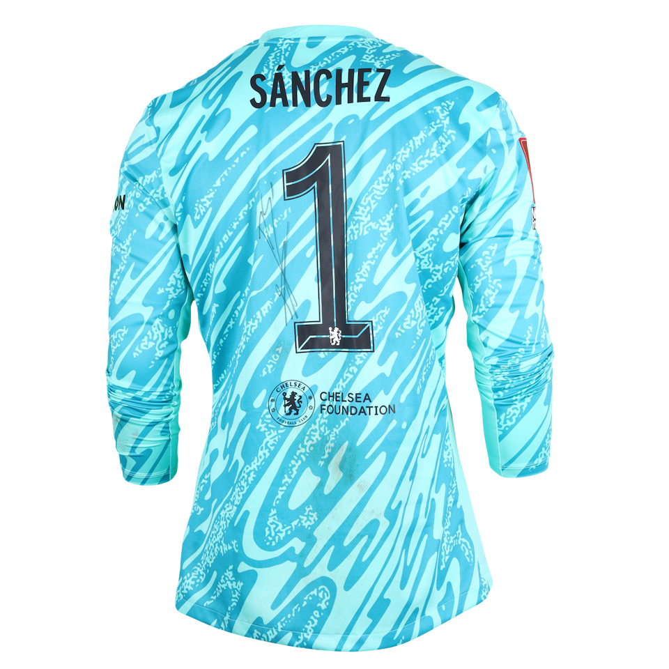 Robert Sanchez Chelsea shirt