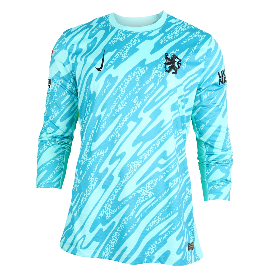 Robert Sanchez Chelsea shirt