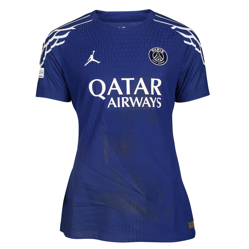 João Neves Paris Saint-Germain shirt