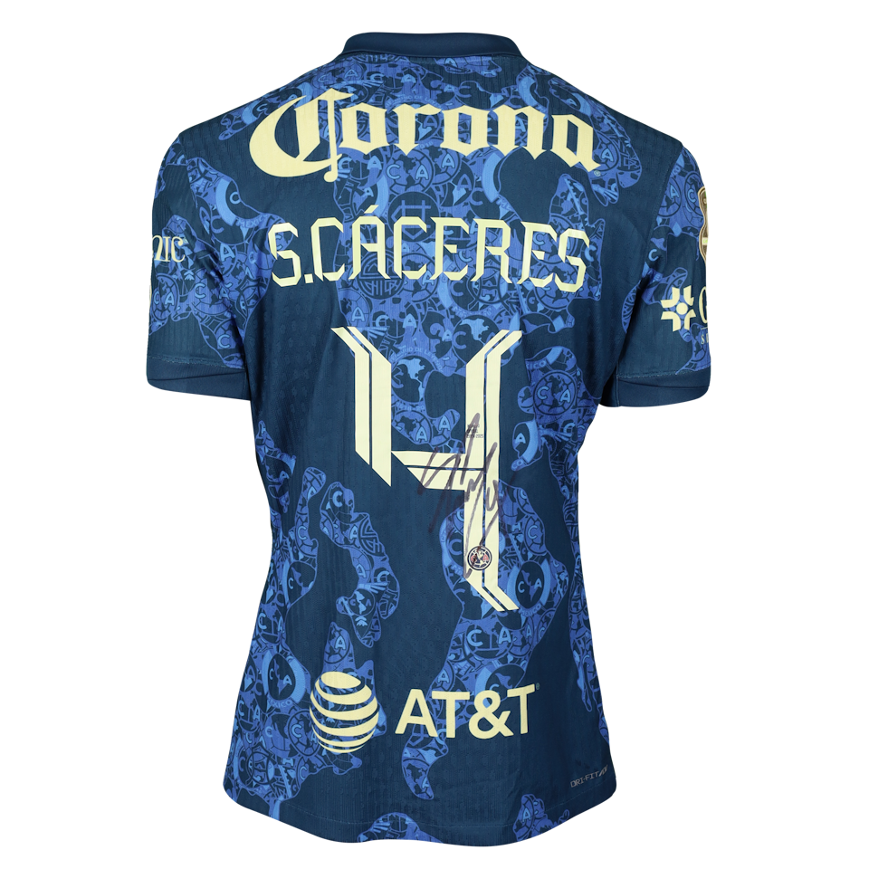 Sebastián Cáceres Club América shirt
