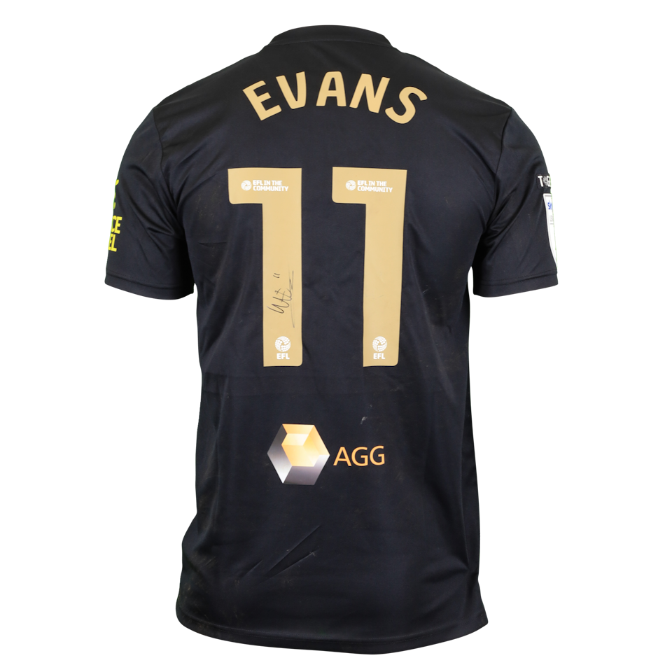 Will Evans Mansfield Town shirt