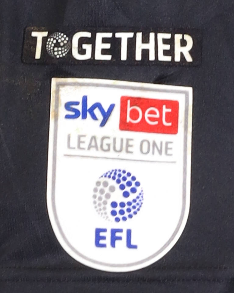 Will Evans Mansfield Town shirt