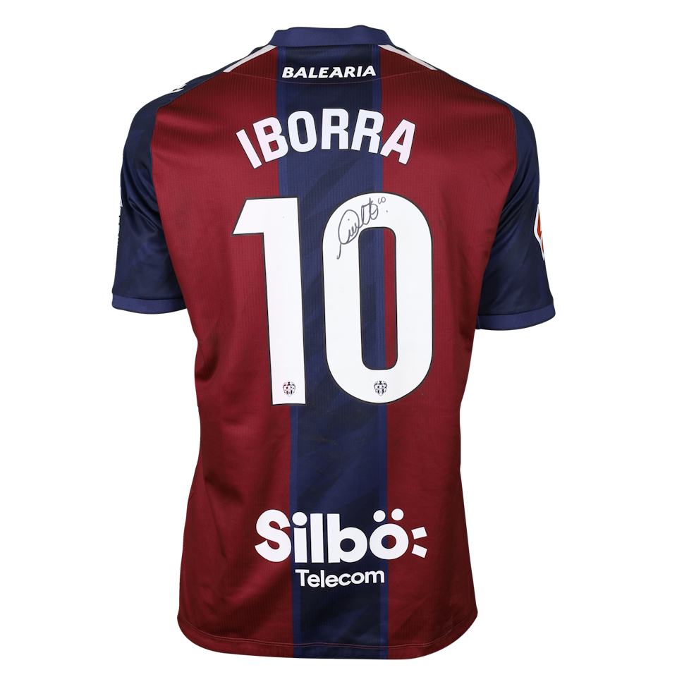 Vicente Iborra Levante UD shirt