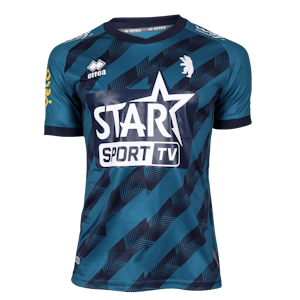 Djevencio van der Kust K. Beerschot V.A. jersey