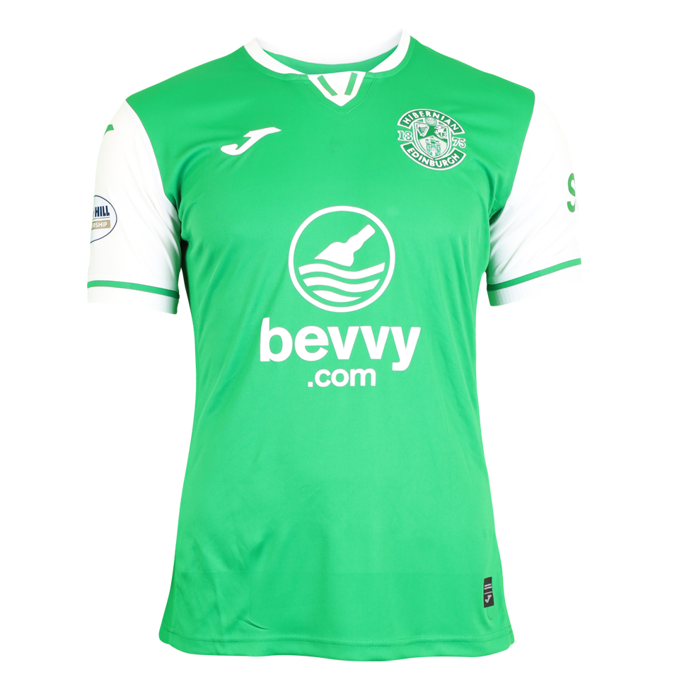 Alasana Manneh Hibernian shirt