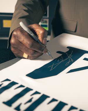 Makélélé Signed - The Midfield Anchor