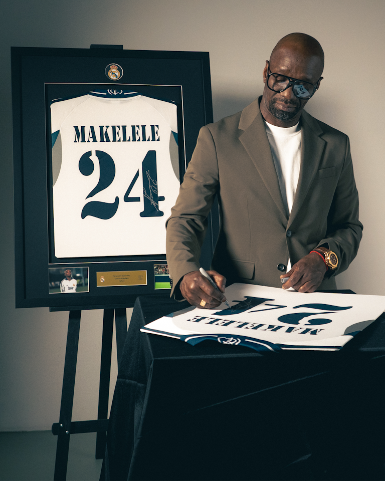 Makélélé Signed - The Midfield Anchor