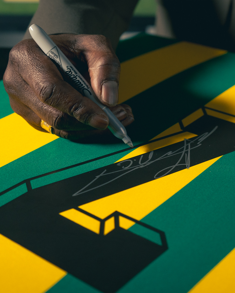 Makélélé Signed - Les Canaris 94/95