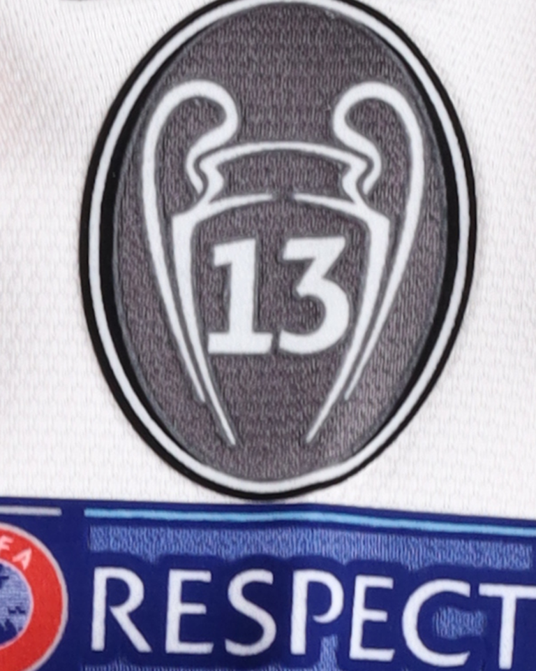 Squad Signed Shirt - UCL 18/19