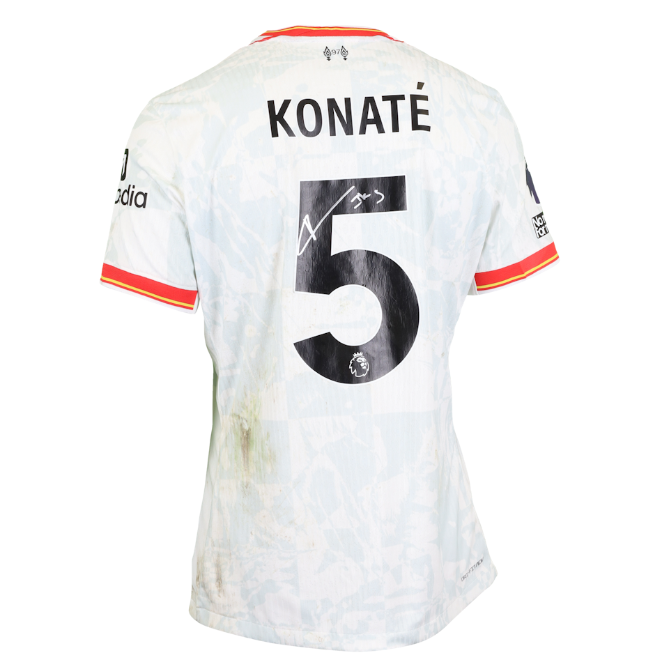 Ibrahima Konaté Liverpool shirt