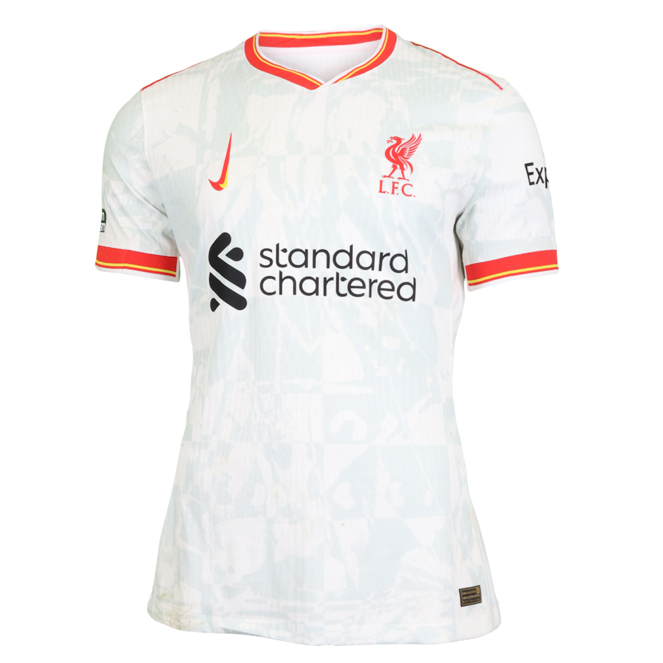Curtis Jones Liverpool shirt
