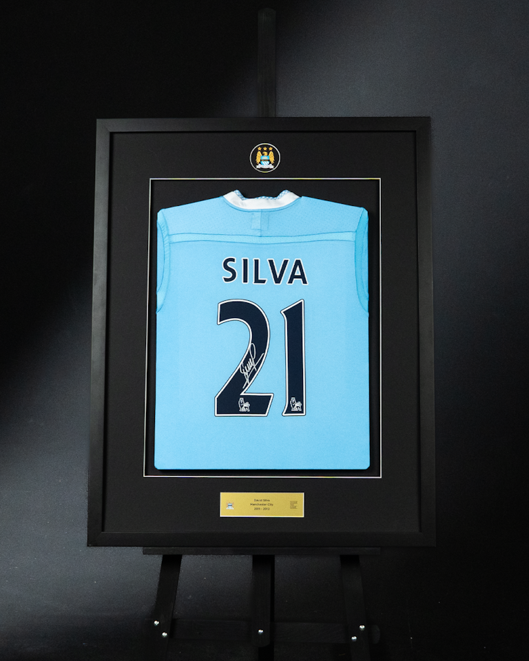 David Silva Signed - Manchester City 11/12