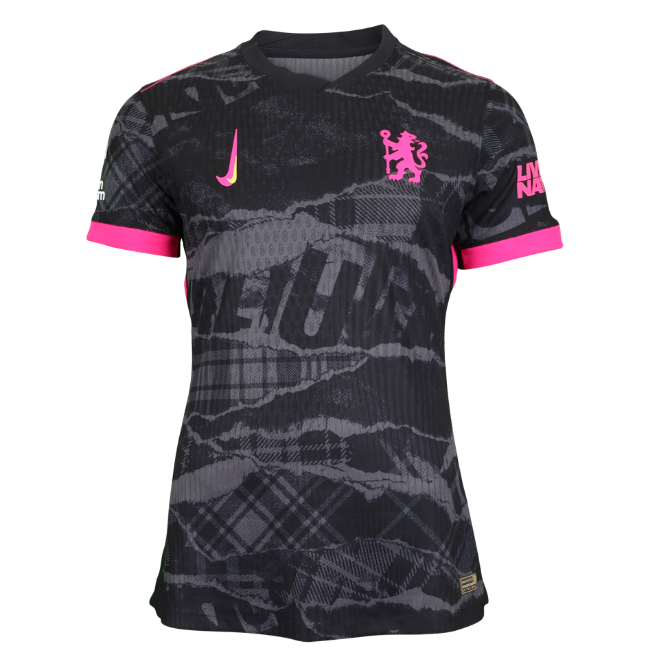 Trevoh Chalobah Chelsea shirt