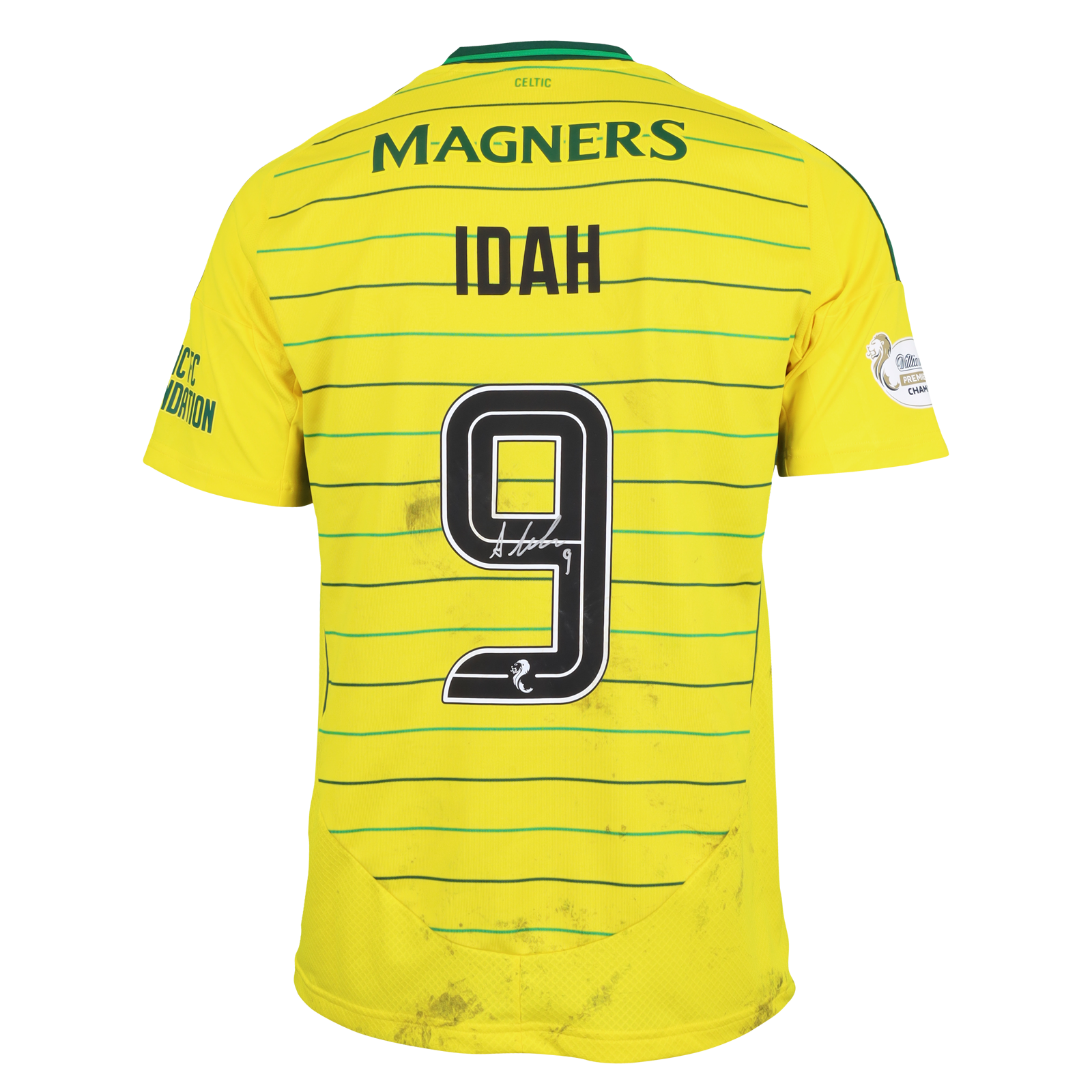 Adam Idah Celtic jersey