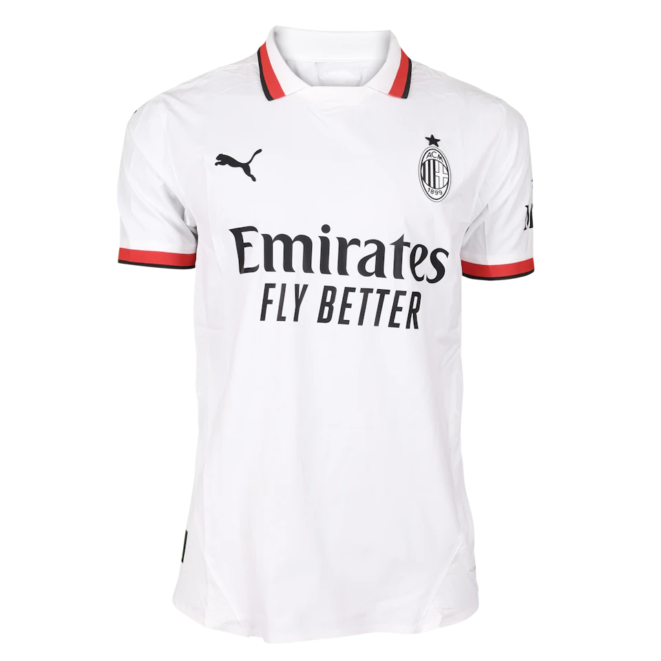 Fikayo Tomori AC Milan shirt
