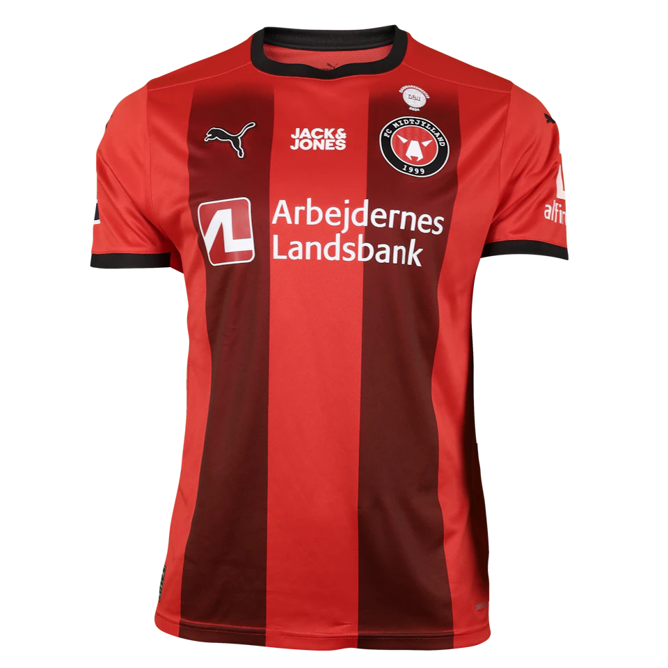 来自FC Midtjylland的Han-beom Lee 이한범球衣