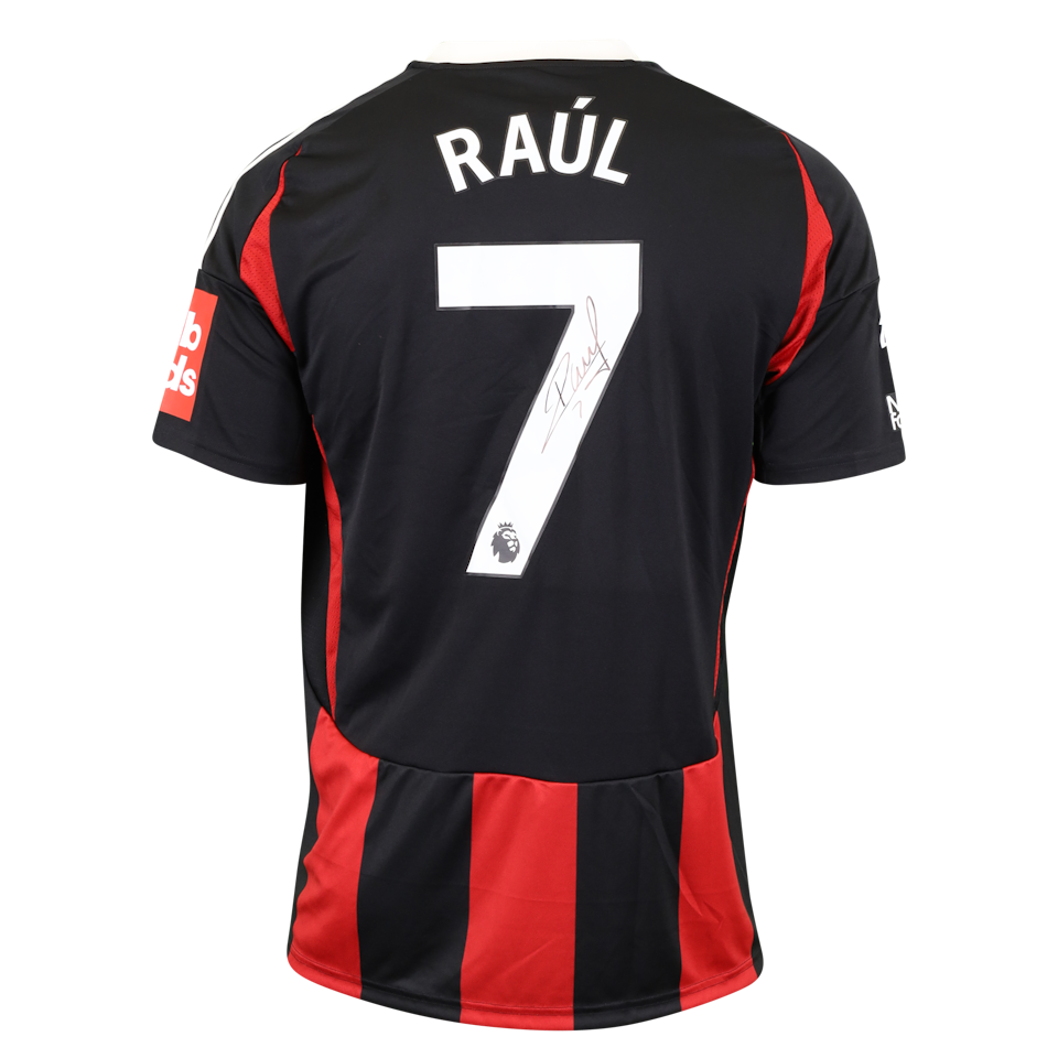 Fulham-Trikot von Raúl Jiménez