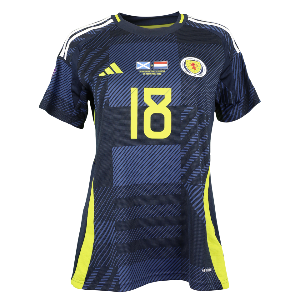 Claire Emslie Scotland W shirt