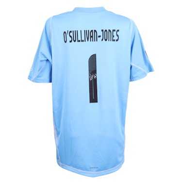 来自Wales W的Laura O'Sullivan球衣