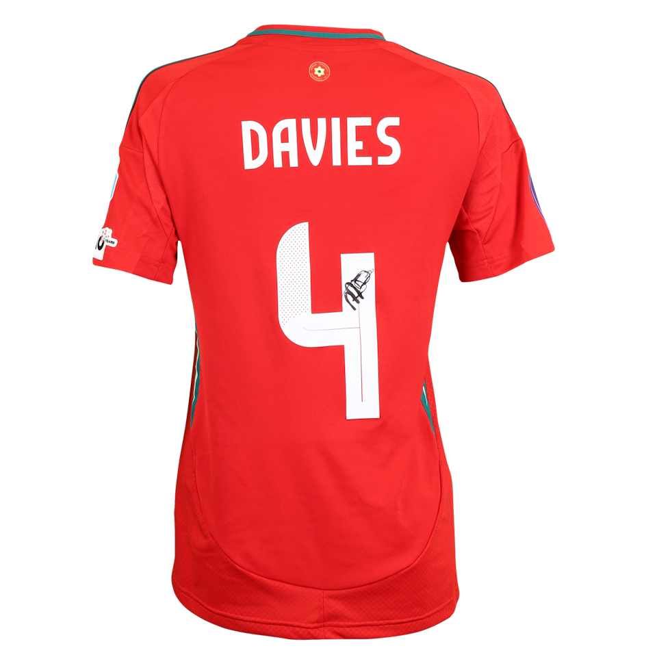 Camiseta Mayzee Davies Wales W
