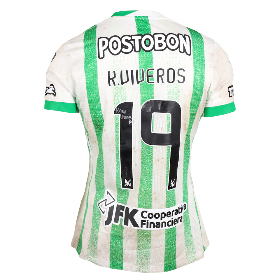 Kevin Viveros Atlético Nacional shirt