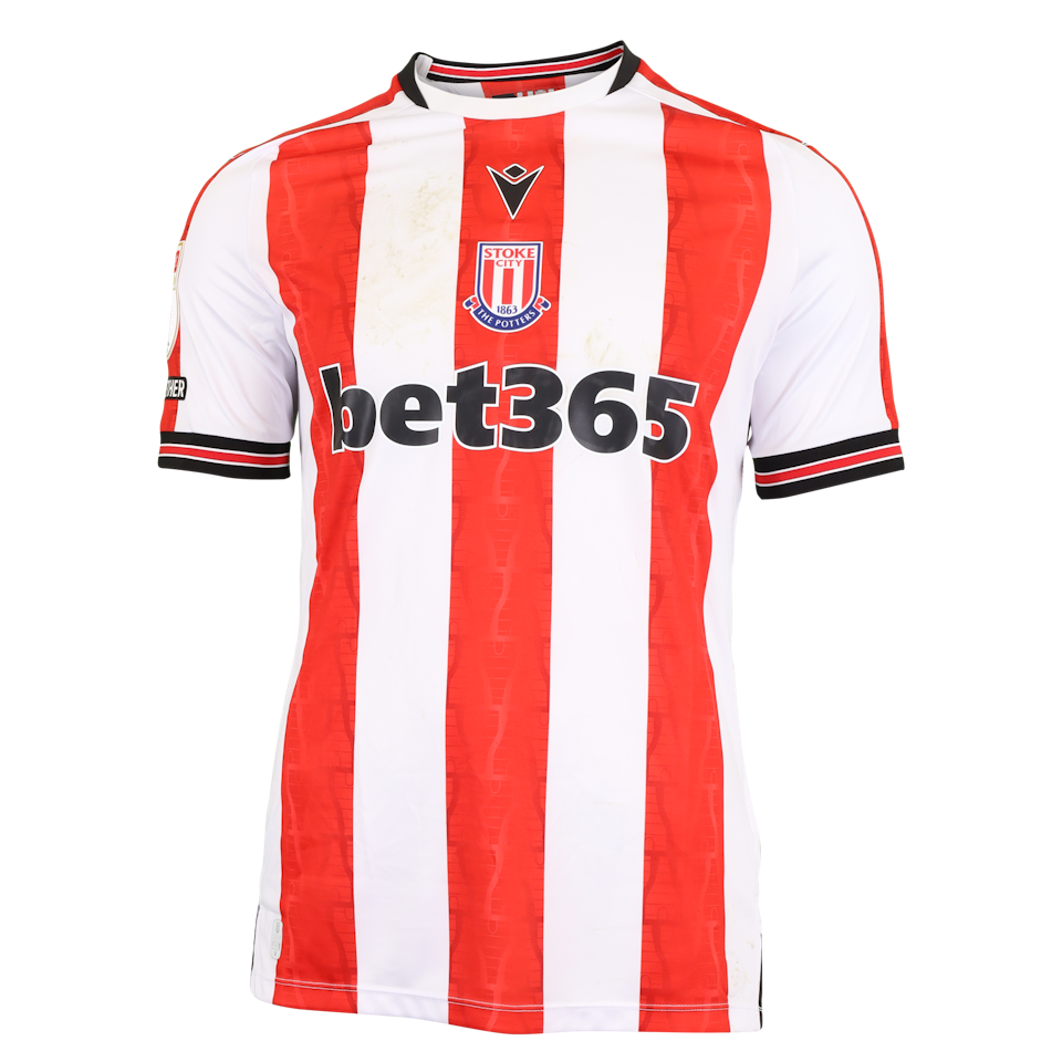Stoke City 팀의 Enda Stevens 셔츠