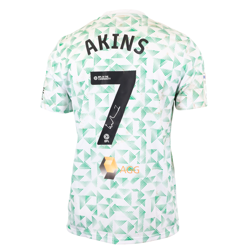 Lukas Akins Mansfield Town jersey
