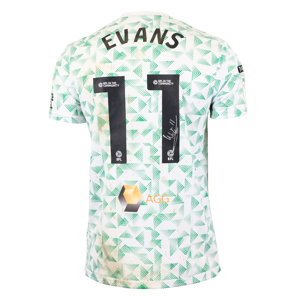 Will Evans Mansfield Town jersey