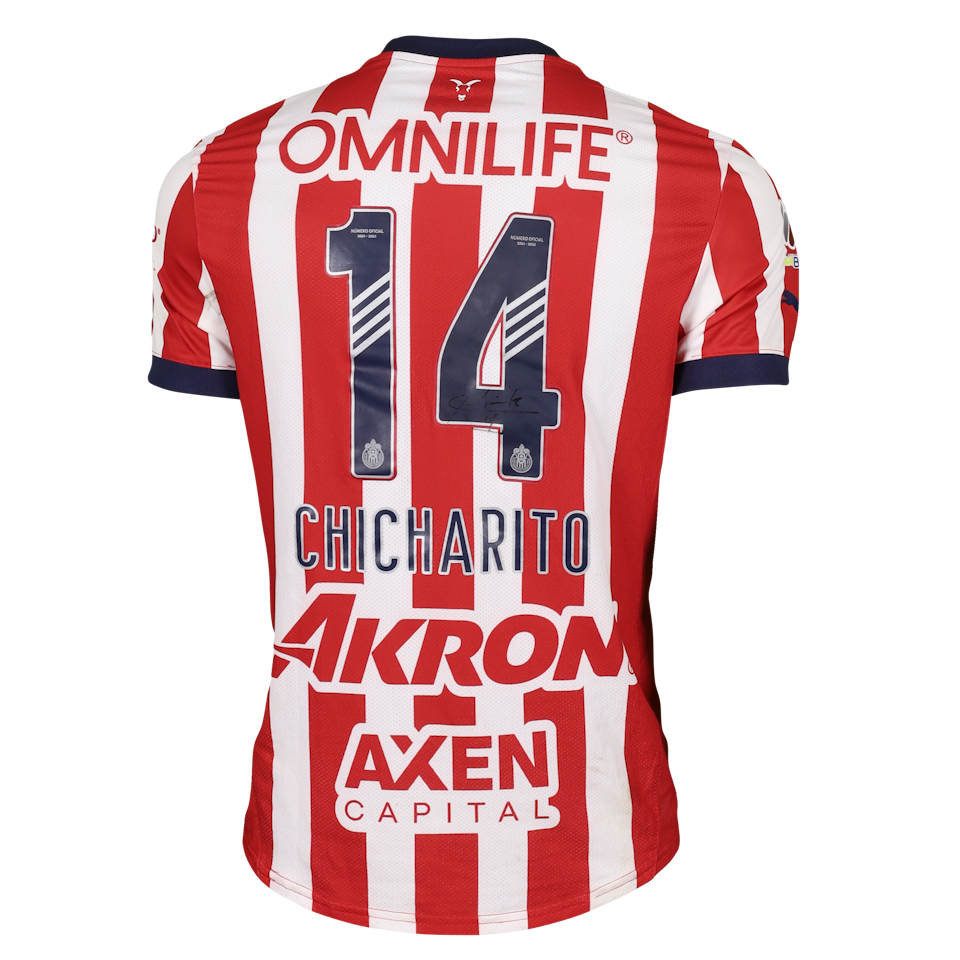 Javier Hernández Balcázar Chivas Guadalajara shirt