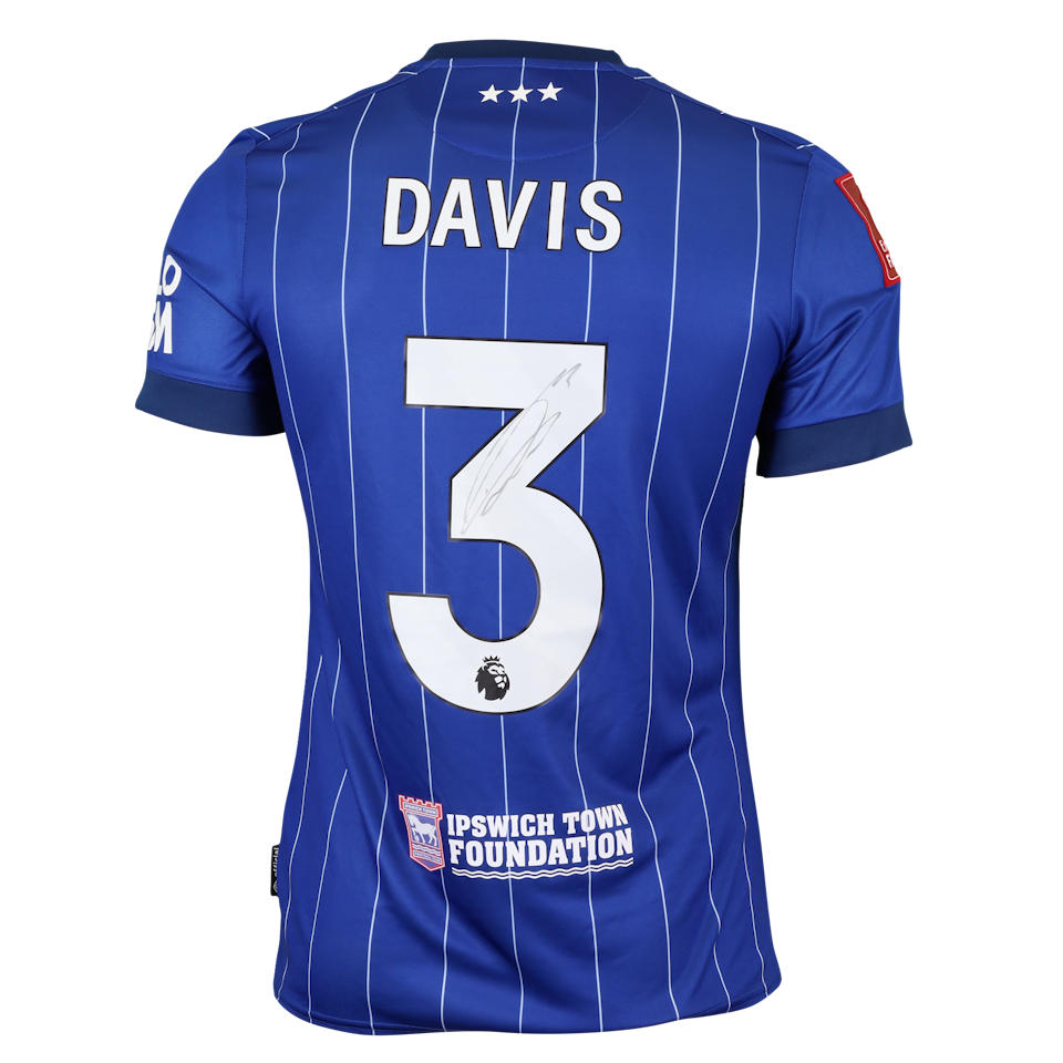 Leif Davis Ipswich Town shirt