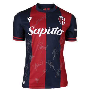 Squad Signed Shirt - 4