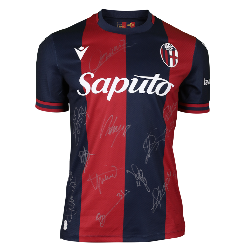 Squad Signed Shirt - 4