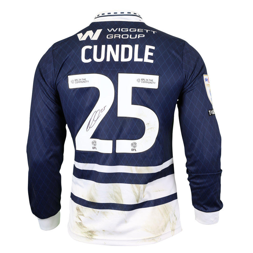 Luke Cundle Millwall forması