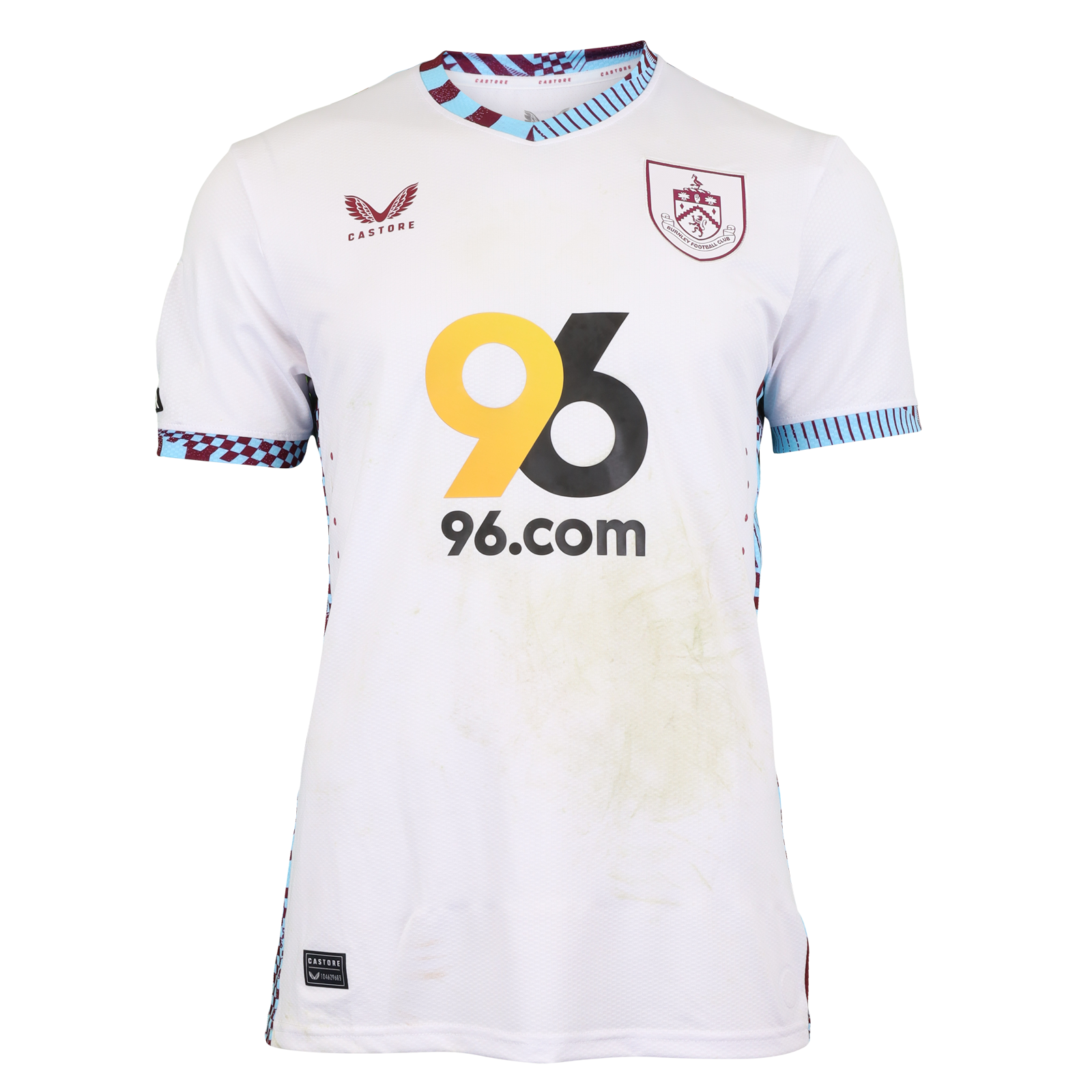 Lucas Pires  Burnley shirt